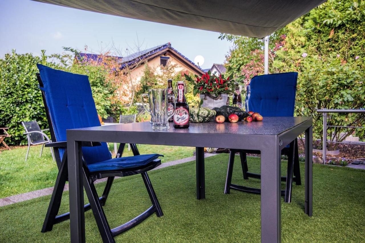 Вилла Wohnen-Auf-Zeit-Am-See Grossostheim Экстерьер фото